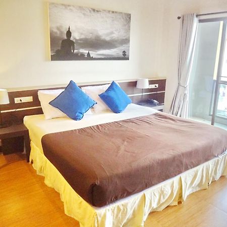Sleep Tight Hotel Pantai Jomtien Luaran gambar