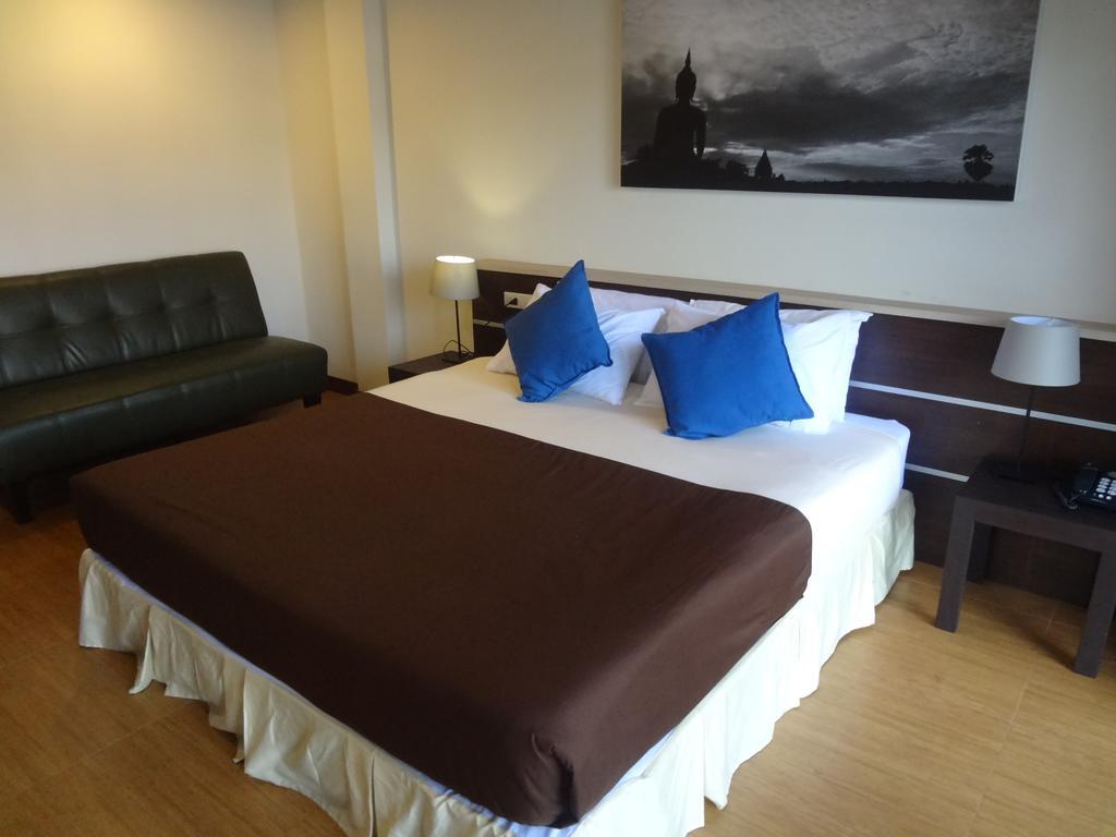 Sleep Tight Hotel Pantai Jomtien Luaran gambar