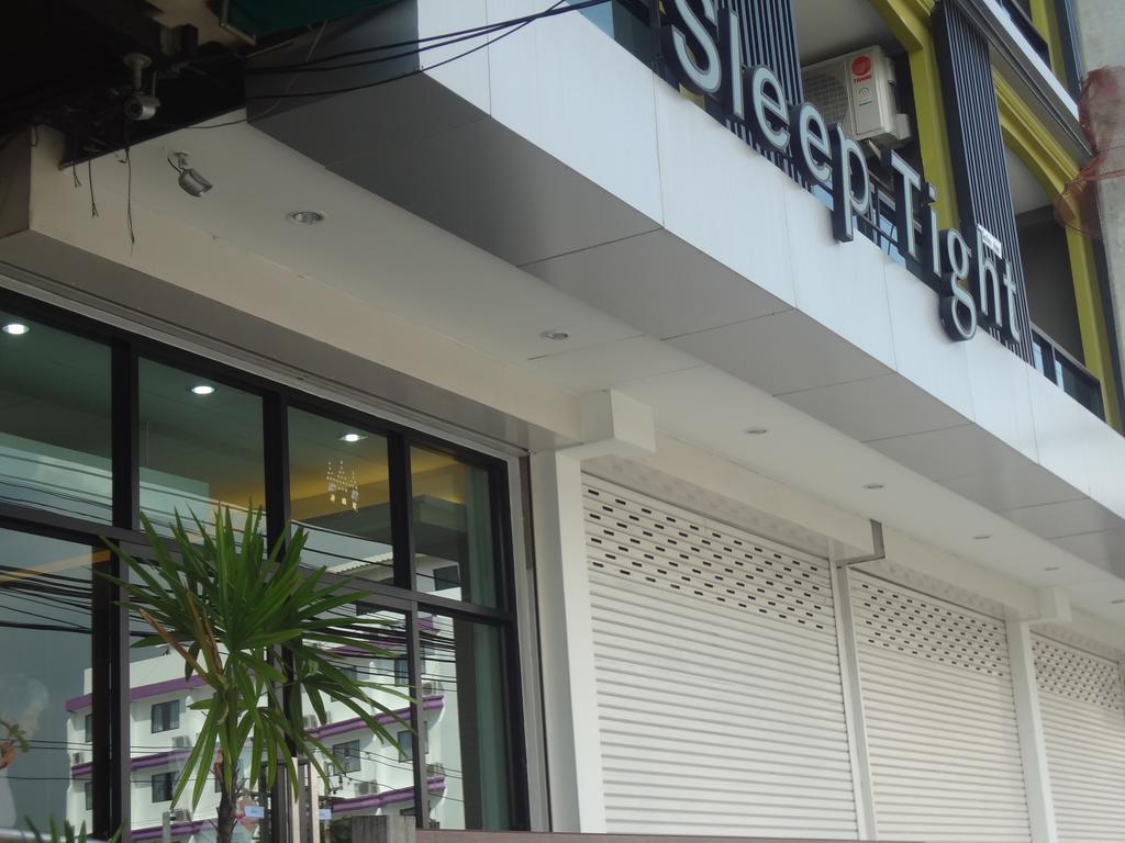 Sleep Tight Hotel Pantai Jomtien Luaran gambar